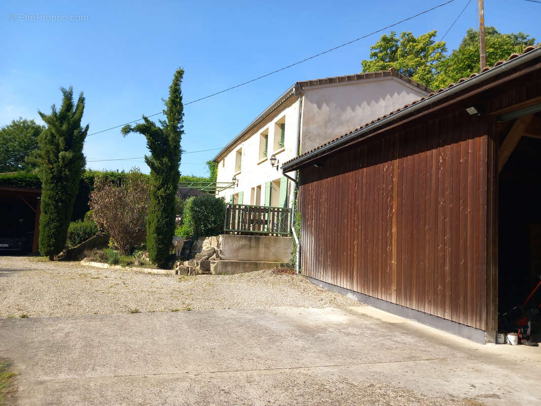 Maison à SAINT-PARDON-DE-CONQUES