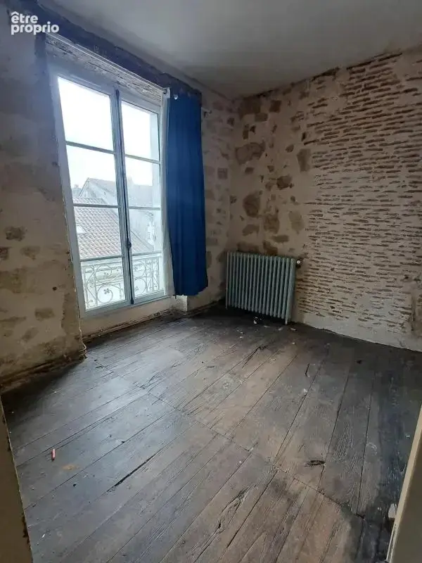 Grande maison de caractère - avec jardin et boutique à Thiviers - photo 8