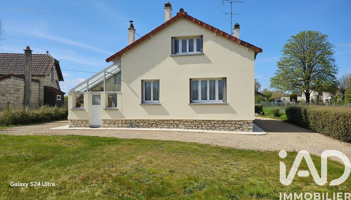 Maison 76 m² à Vallenay  - photo 4