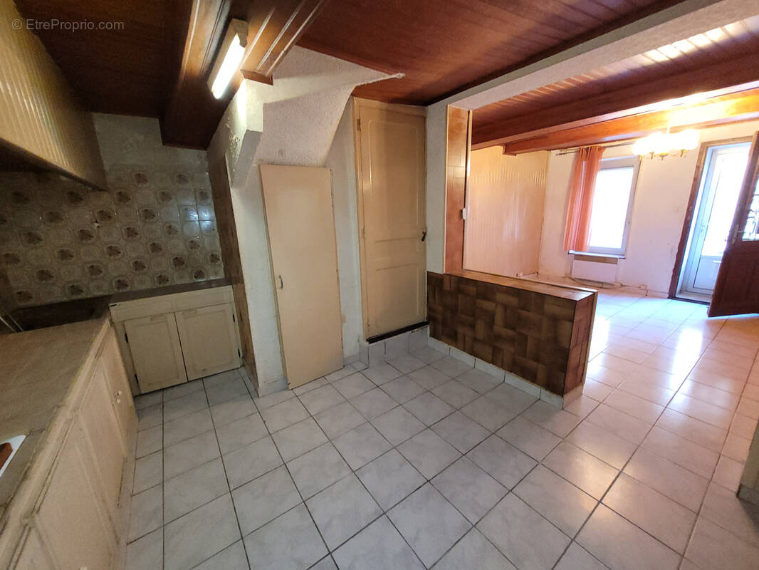 Maison à COURSAN