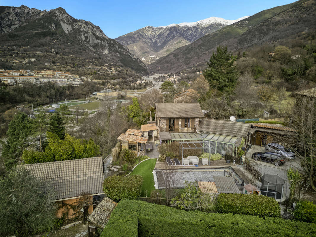 Maison à ROQUEBILLIERE