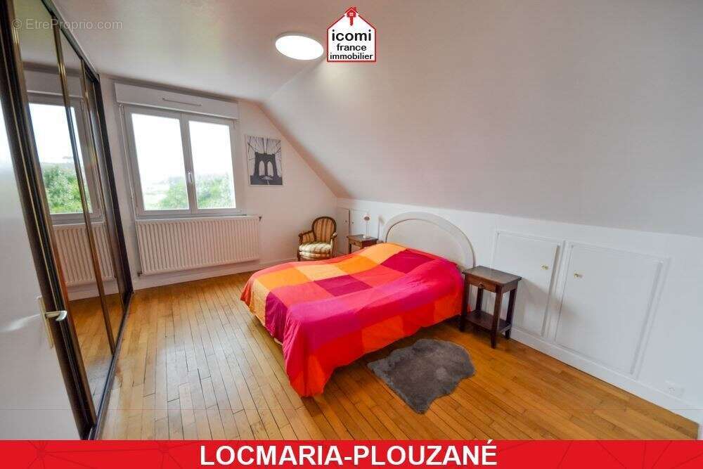 Finistere - locmaria-plouzané (29280) - a vendre - maison t8 200m² - vue mer imprenable - 6 chambres - veranda - garage - terrai - photo 7