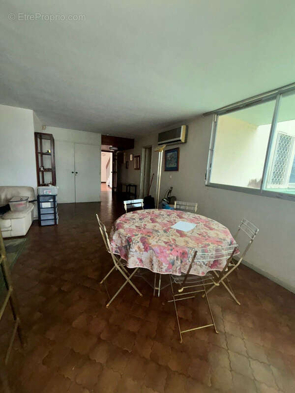 Appartement à LE GOSIER