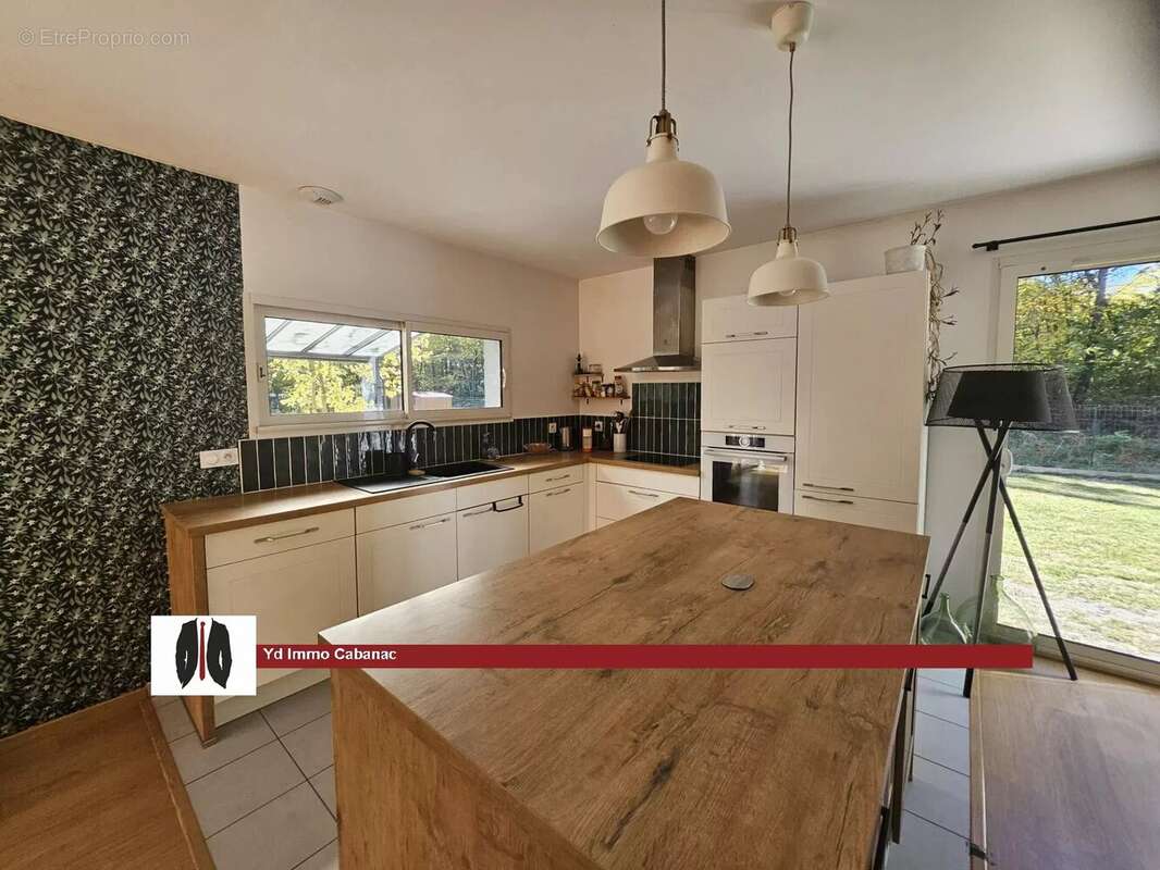 Maison à CABANAC-ET-VILLAGRAINS