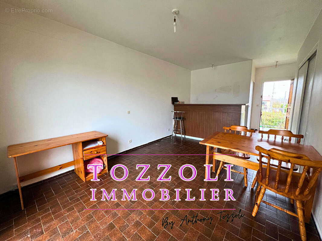 Appartement à SAINT-PIERRE-DE-CHANDIEU