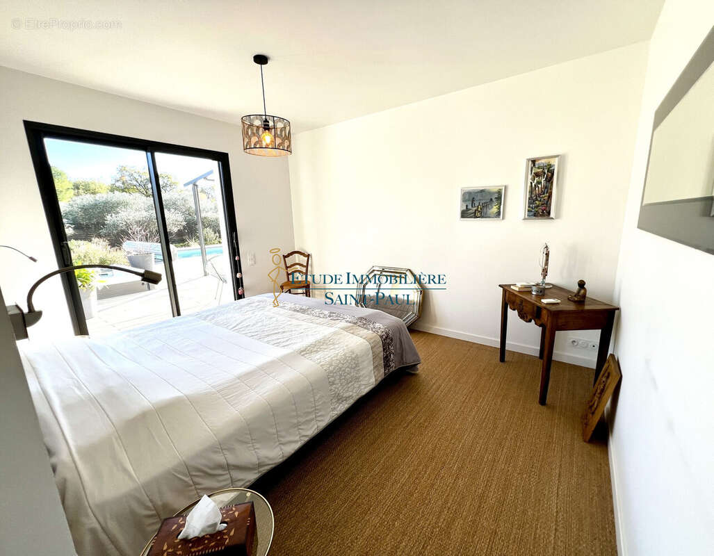 Maison à VIOLS-LE-FORT