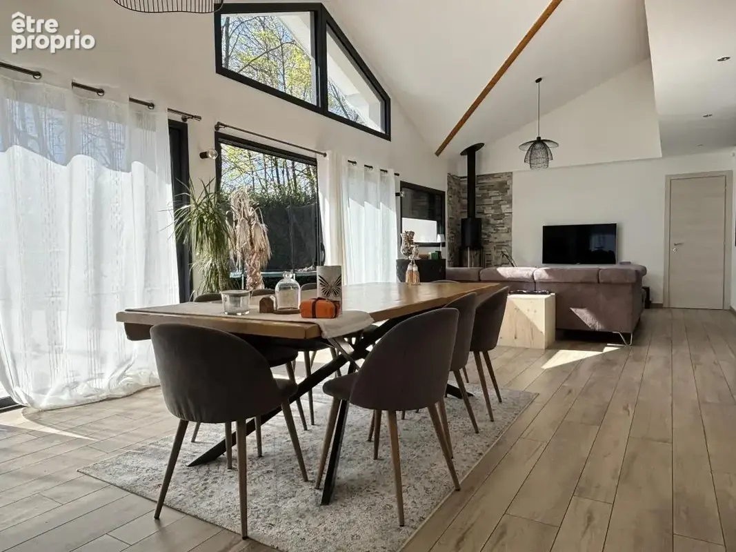 Maison 6 pièces 140 m² à vendre à Vaulnaveys-Le-Haut (38410) - photo 8