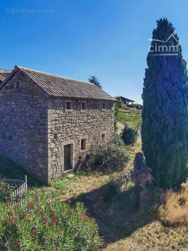 Maison à SAINT-ANDRE-LACHAMP