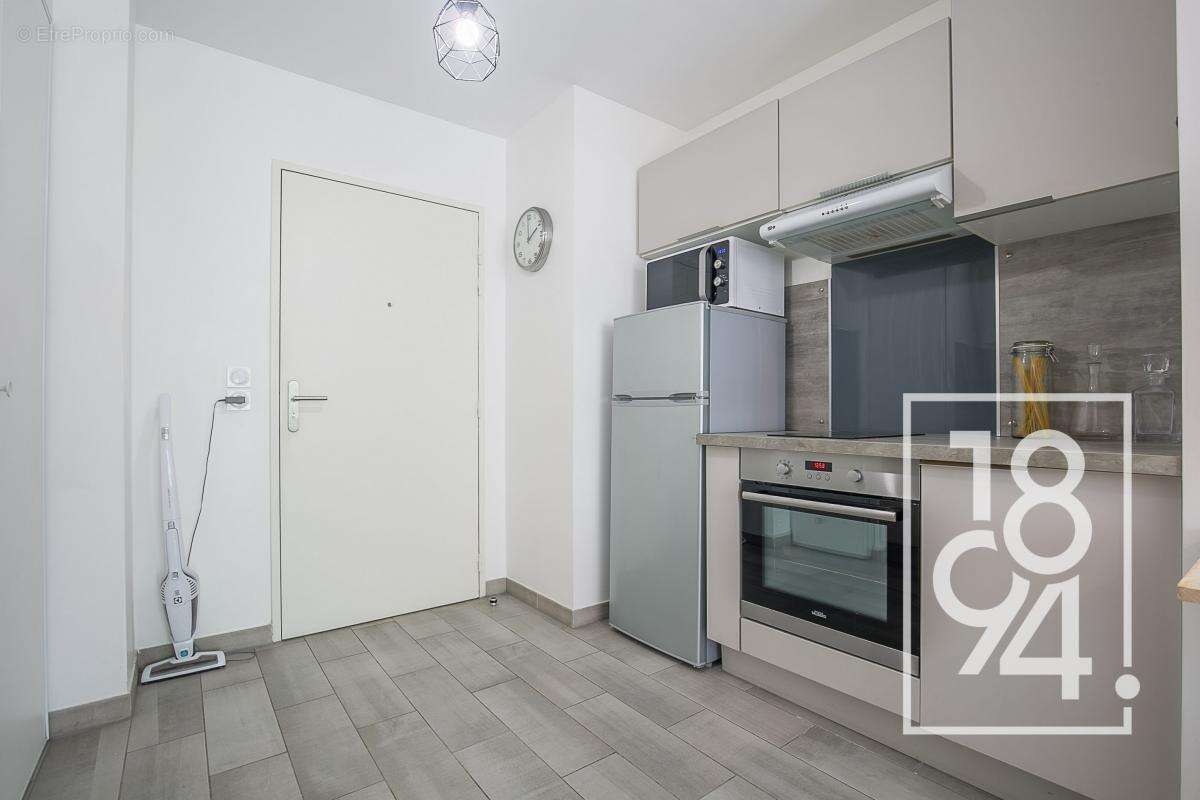 Appartement à MARSEILLE-9E