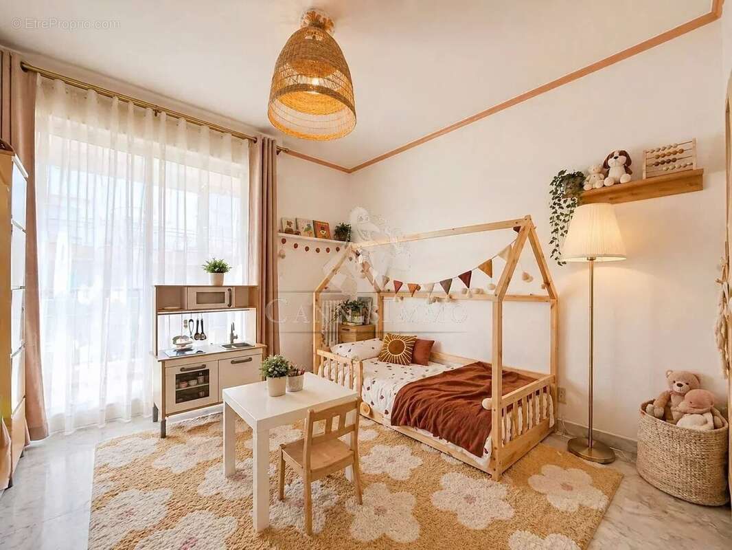 Appartement à LE CANNET