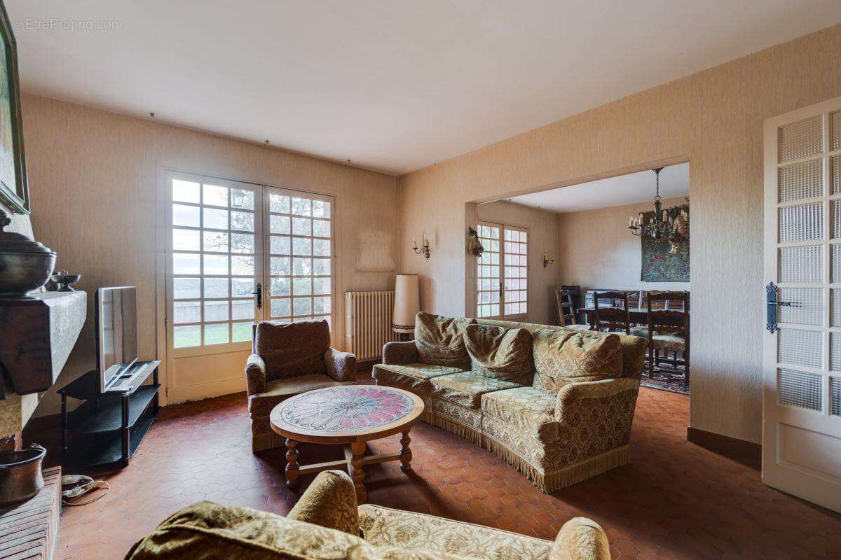 Maison à DREMIL-LAFAGE