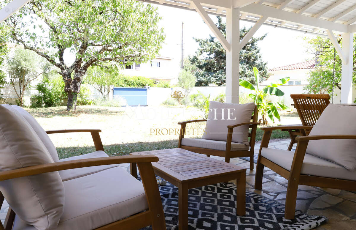 Spacieuse  villa de bord de mer  - à pied de la plage de royan pontaillac - - photo 27