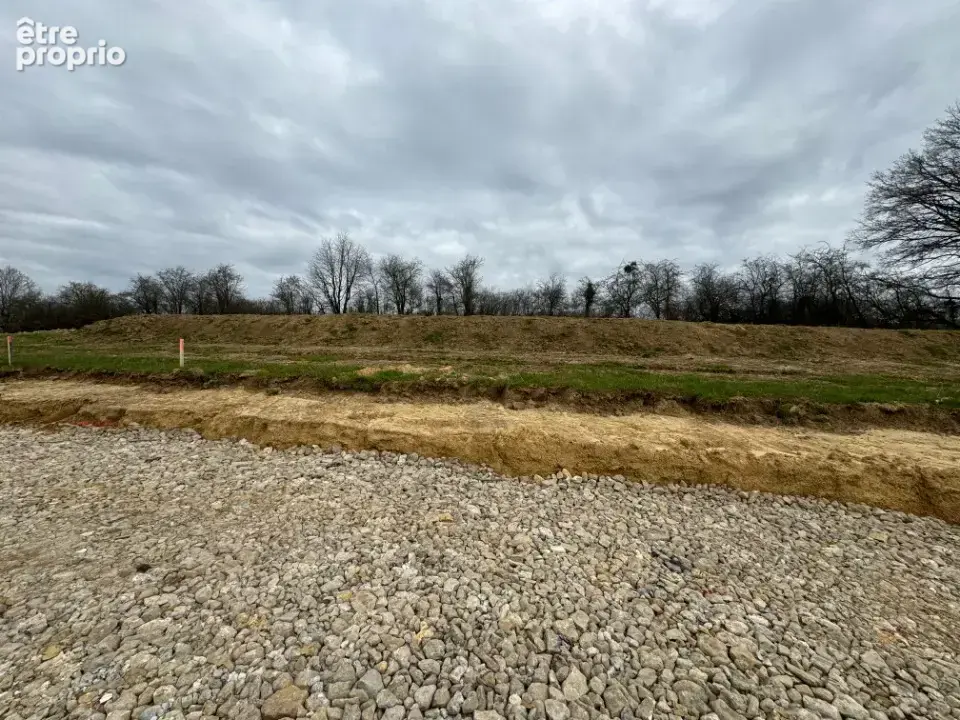 Terrain 352 m² à Redange  - photo 2