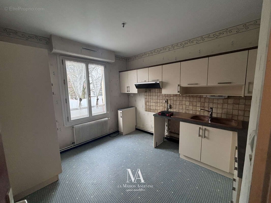 Grand appartement familial avec véranda/terrasse, au pied du CHU - photo 2