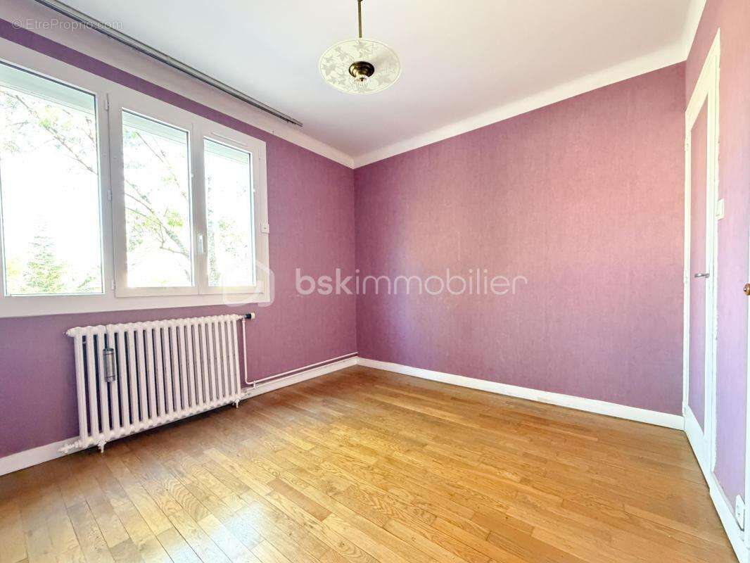 Appartement T3 - Balcon - Garage - Cave - photo 12
