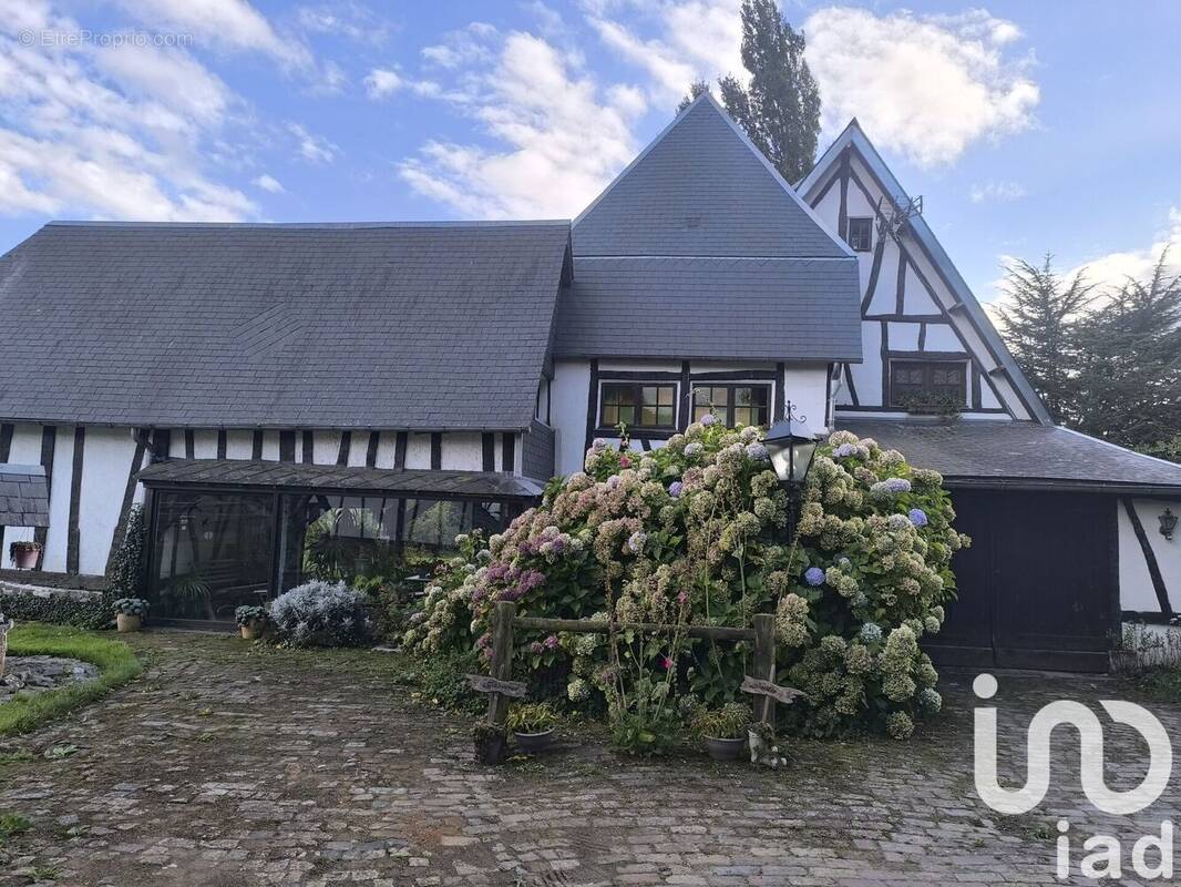 Photo 1 - Maison à TOURVILLE-LA-CAMPAGNE