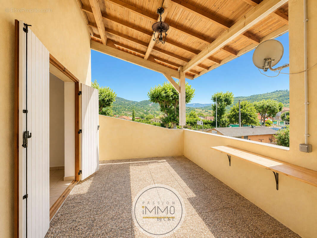 Appartement avec terrasse, Sisteron - photo 3