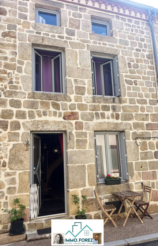 Maison à ROZIER-COTES-D'AUREC