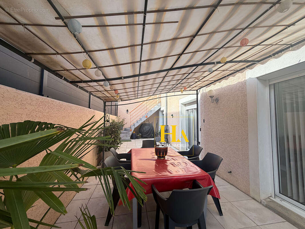 Maison à GUILHERAND-GRANGES