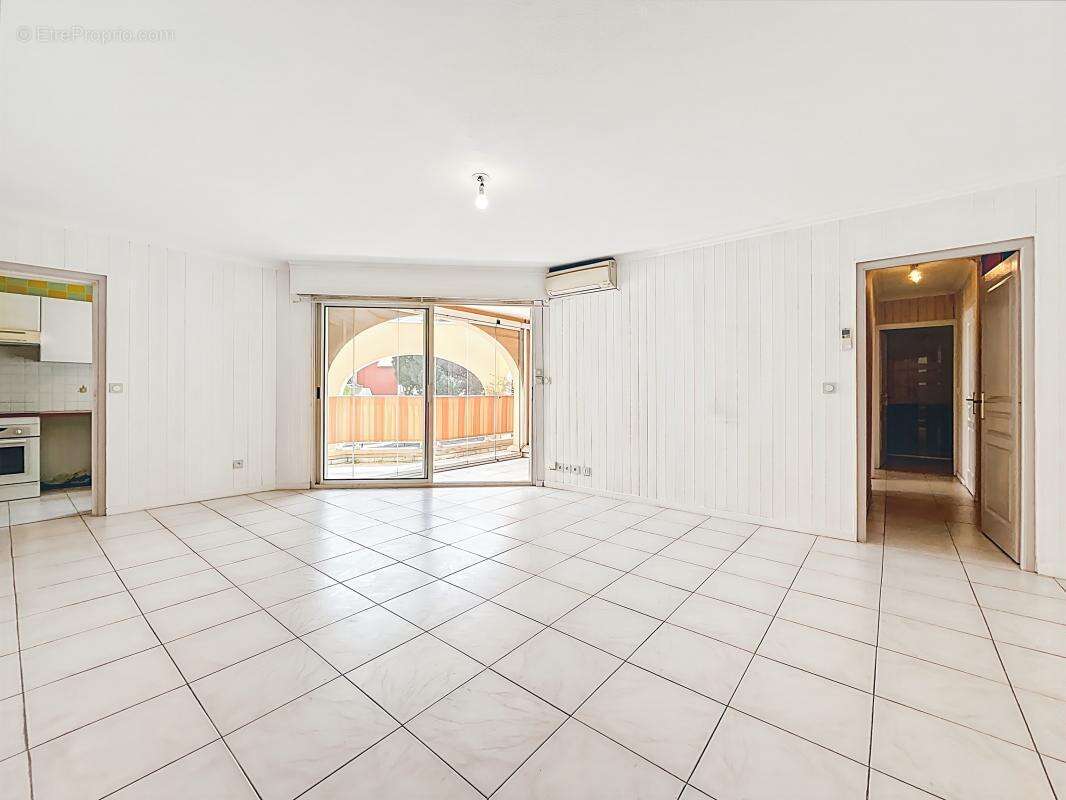 Appartement à FREJUS
