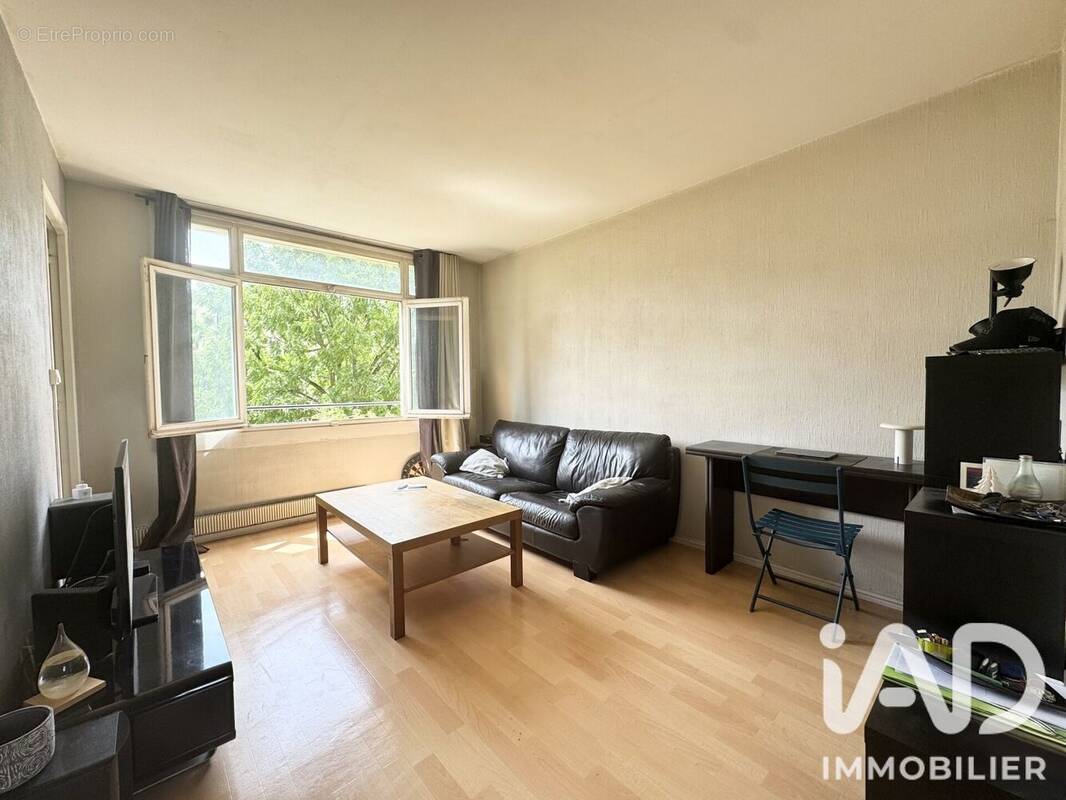 Photo 1 - Appartement à CHATILLON