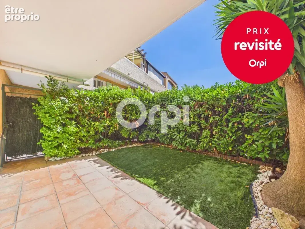 Appartement à MANDELIEU-LA-NAPOULE