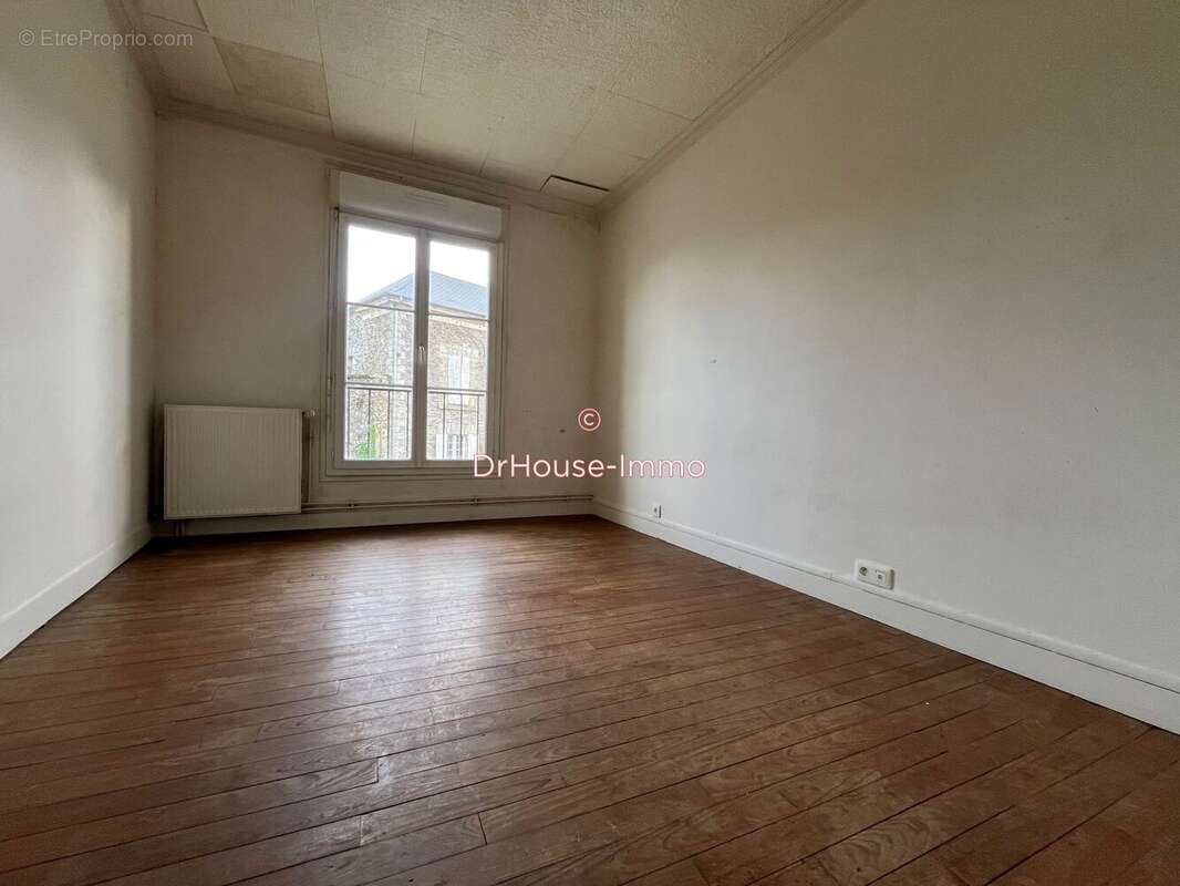 Maison à CAUMONT-L&#039;EVENTE