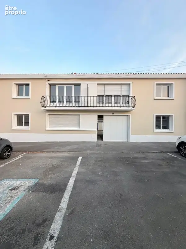 Les sables-d’olonne – t4 rénové avec balcon – 3 chambres - photo 2