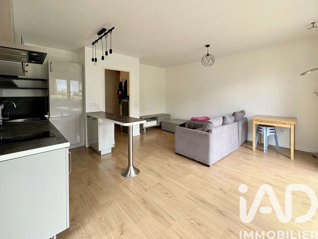 Photo 4 - Appartement à MOISSY-CRAMAYEL