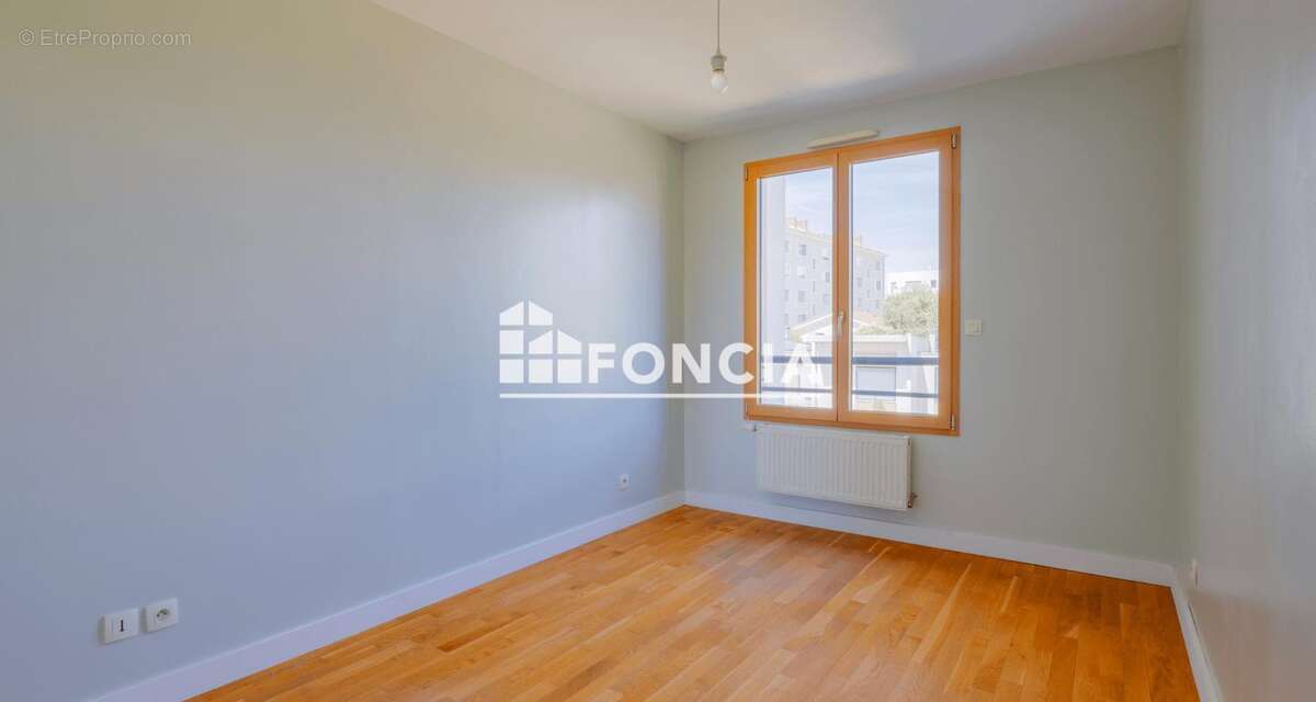 Appartement à LYON-4E
