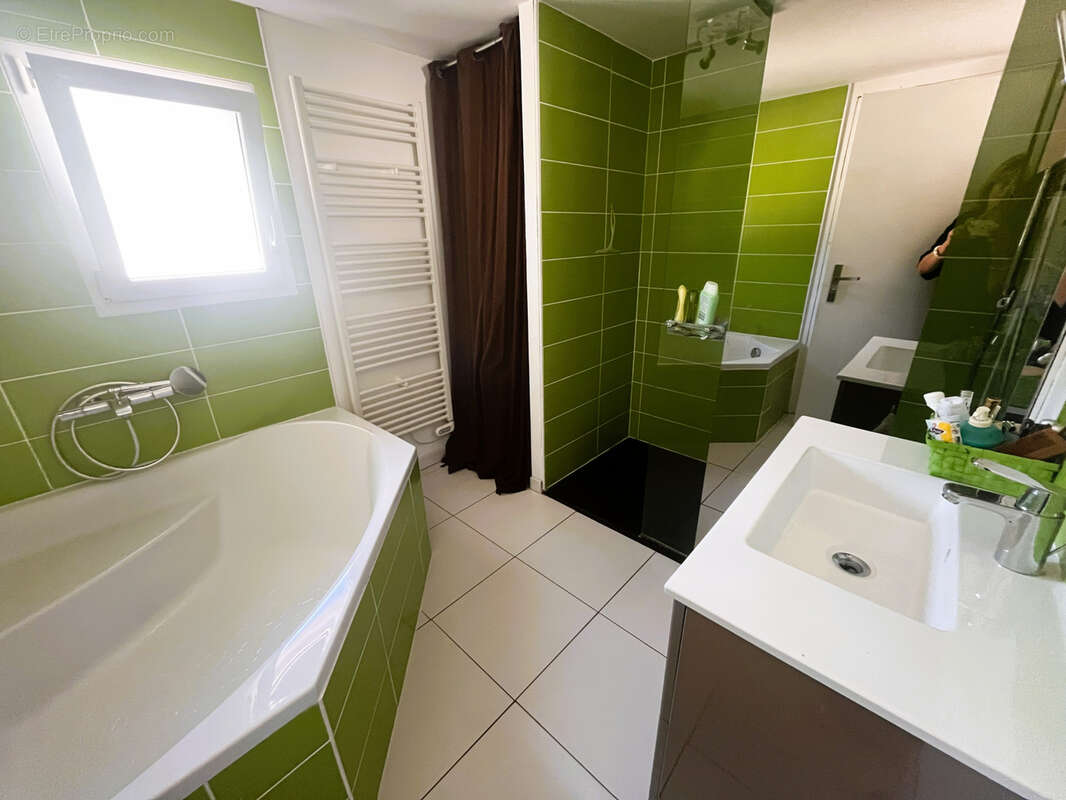Maison rénovée   81 m2   2 chambres + bureau   Jardin sans vis-à-vis - photo 7