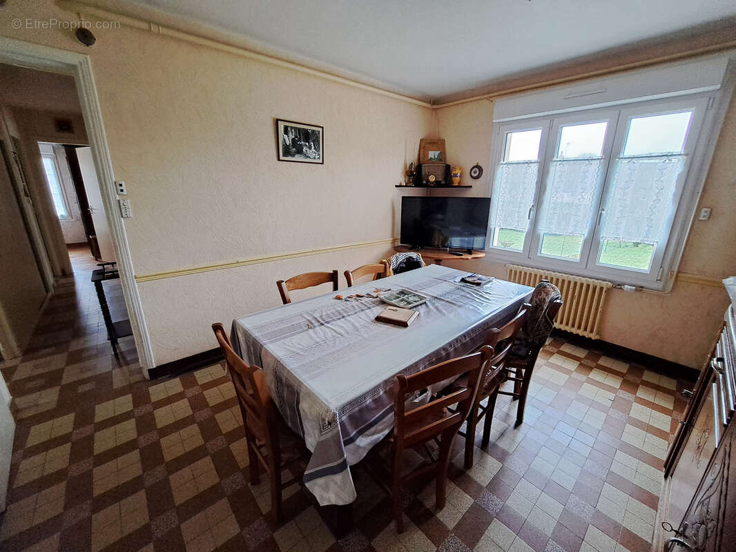 Maison à SAINT-GEORGES-D'ANNEBECQ