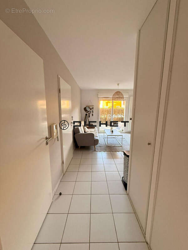 Appartement à LE TAILLAN-MEDOC