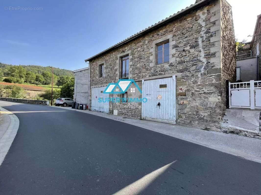 Maison à SAINT-CIRGUES