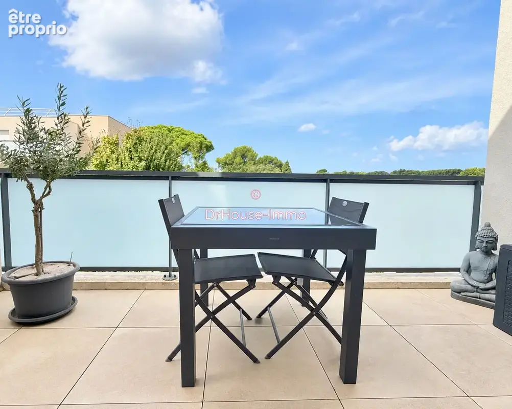 Appartement 3 pièces 59 m² à vendre à Six-Fours-Les-Plages (83140) - photo 2
