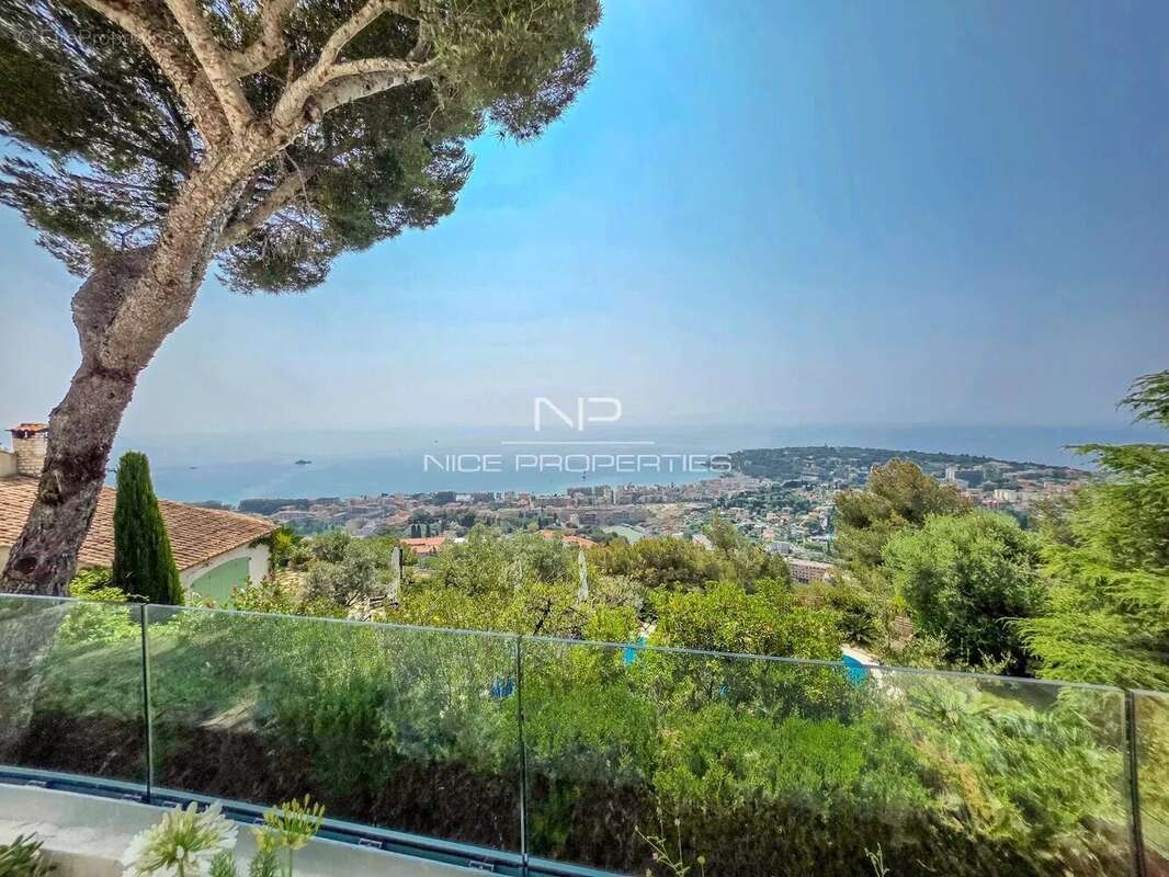 Maison à ROQUEBRUNE-CAP-MARTIN