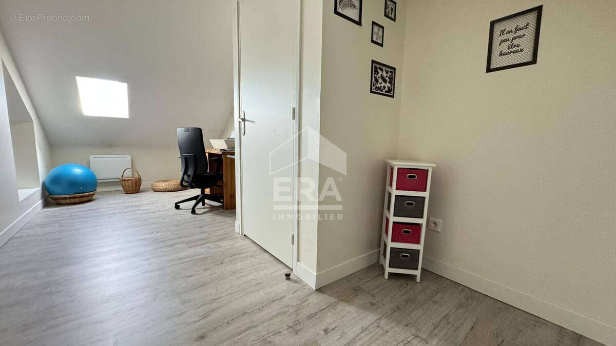 Appartement à PONTAULT-COMBAULT