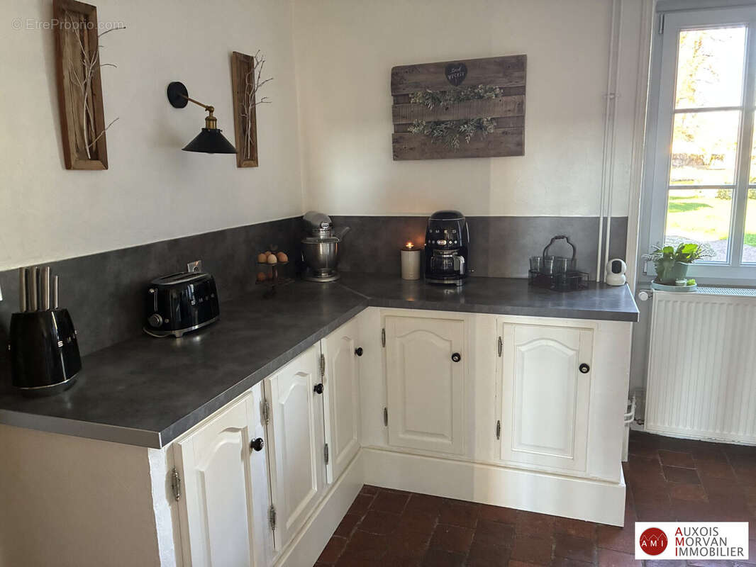 Maison à PRECY-SOUS-THIL