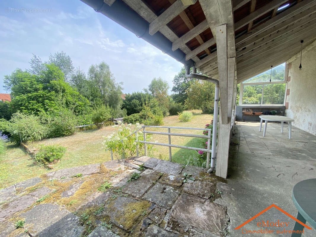 Maison 367 m² à Bruyeres  - photo 3