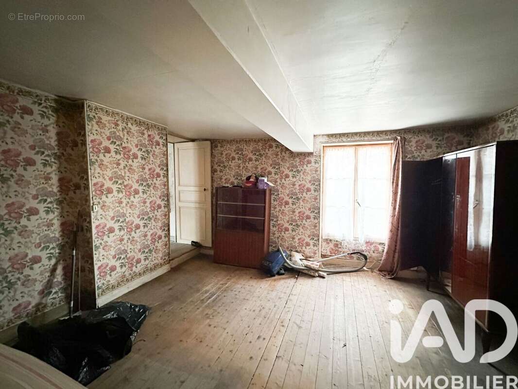 Photo 5 - Maison à MONTREUIL-AUX-LIONS