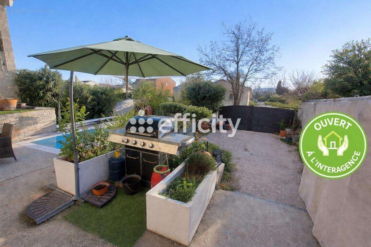 Maison à VILLELAURE