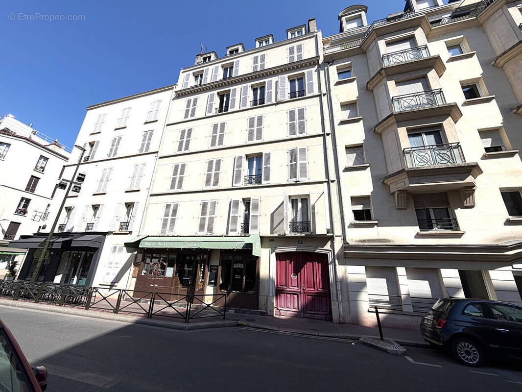 Appartement à LEVALLOIS-PERRET
