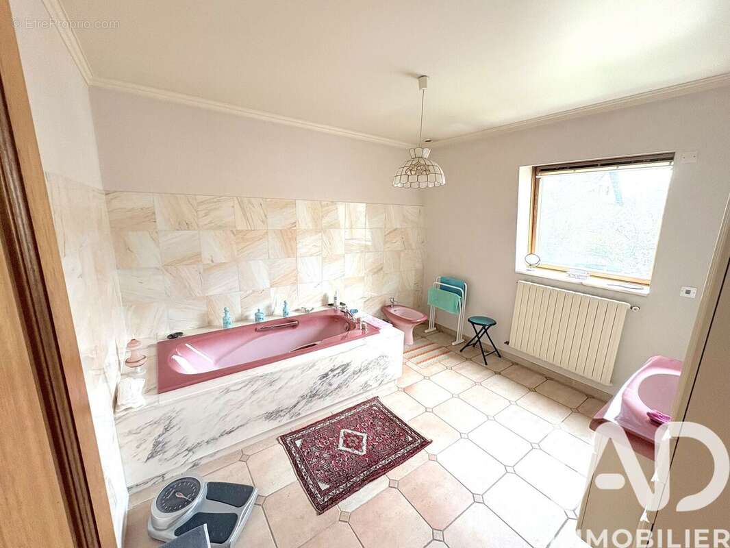 Photo 8 - Maison à LIVRY-GARGAN