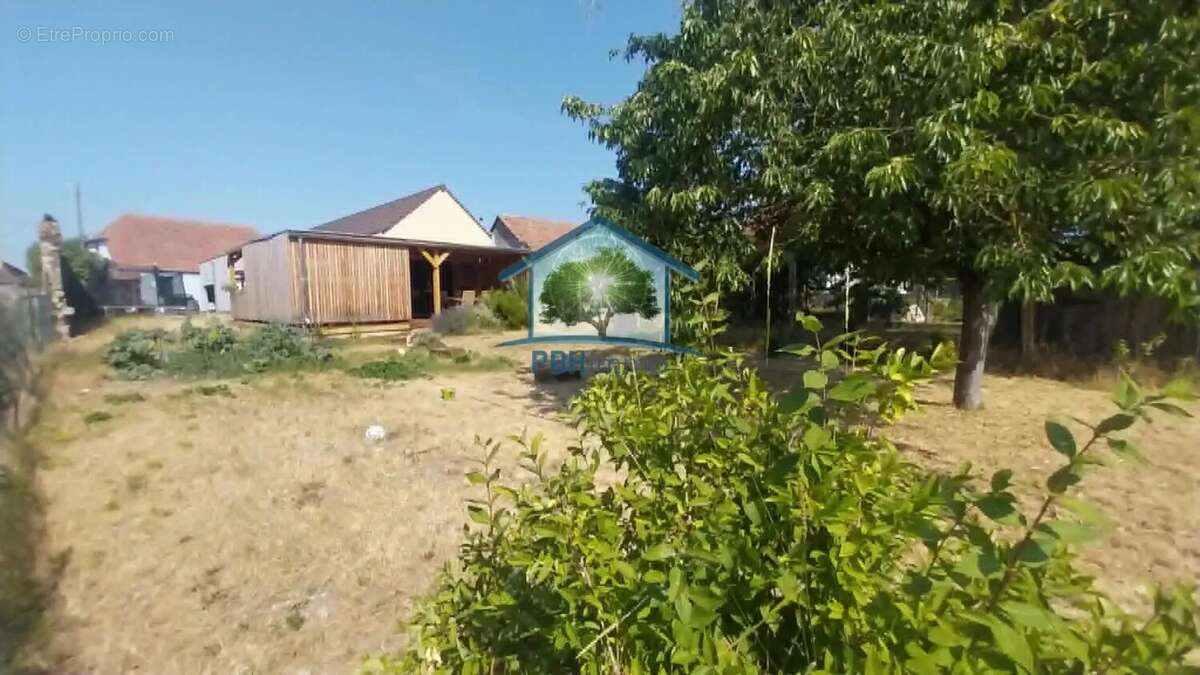 HIRTZFELDEN (68) Maison de 140m² Terrain 9,6ares - photo 5