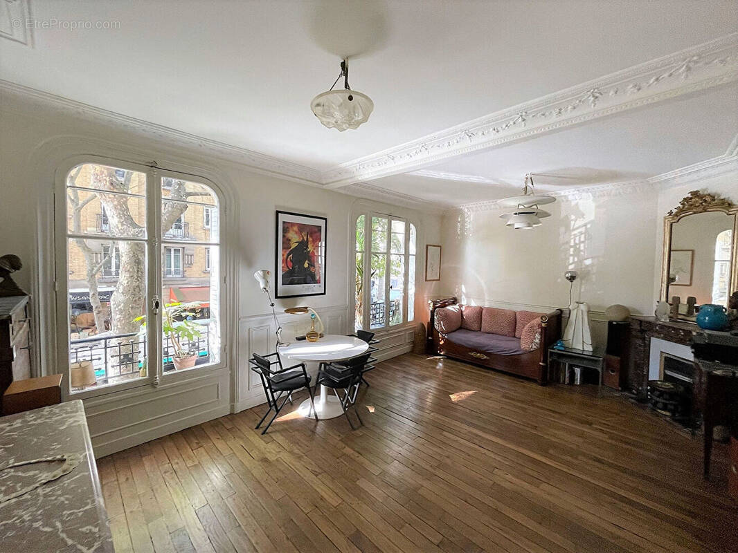 Appartement à CLICHY