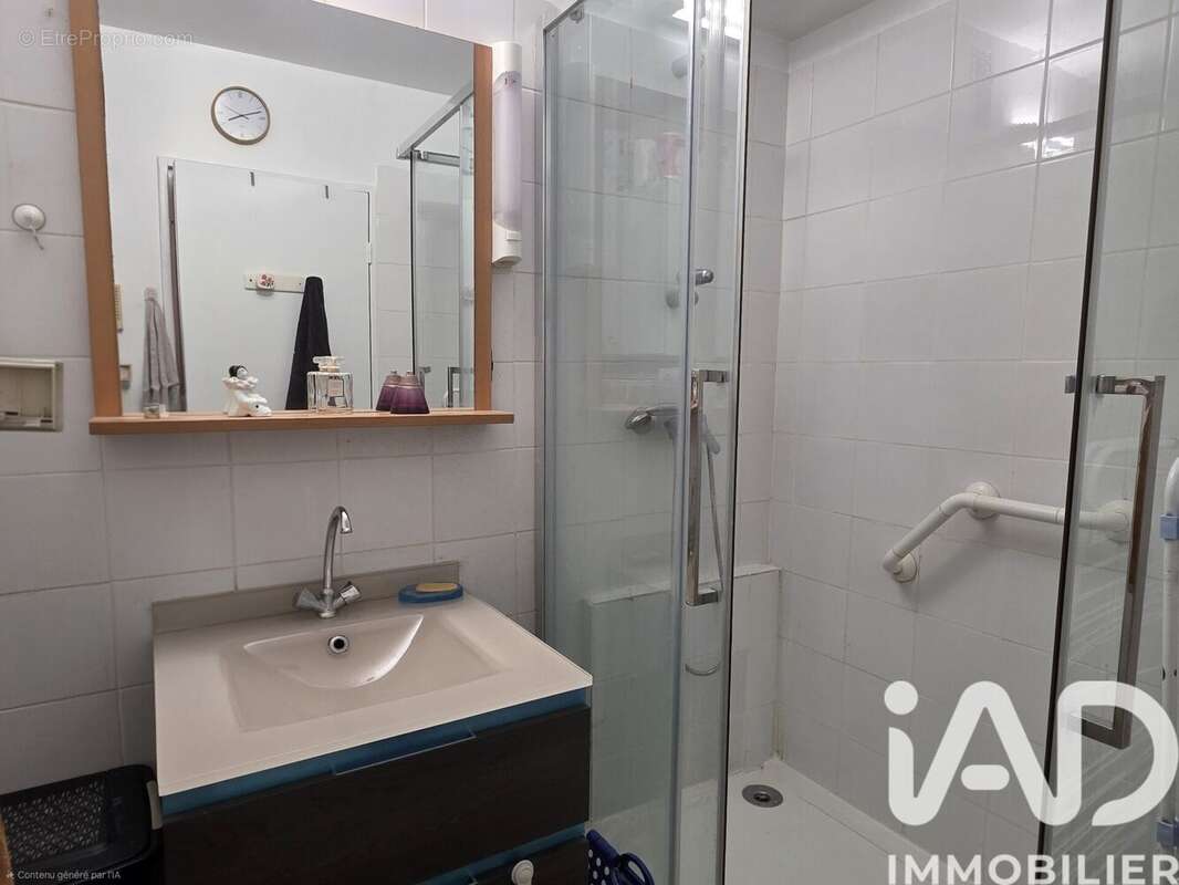 Photo 9 - Appartement à LIVRY-GARGAN