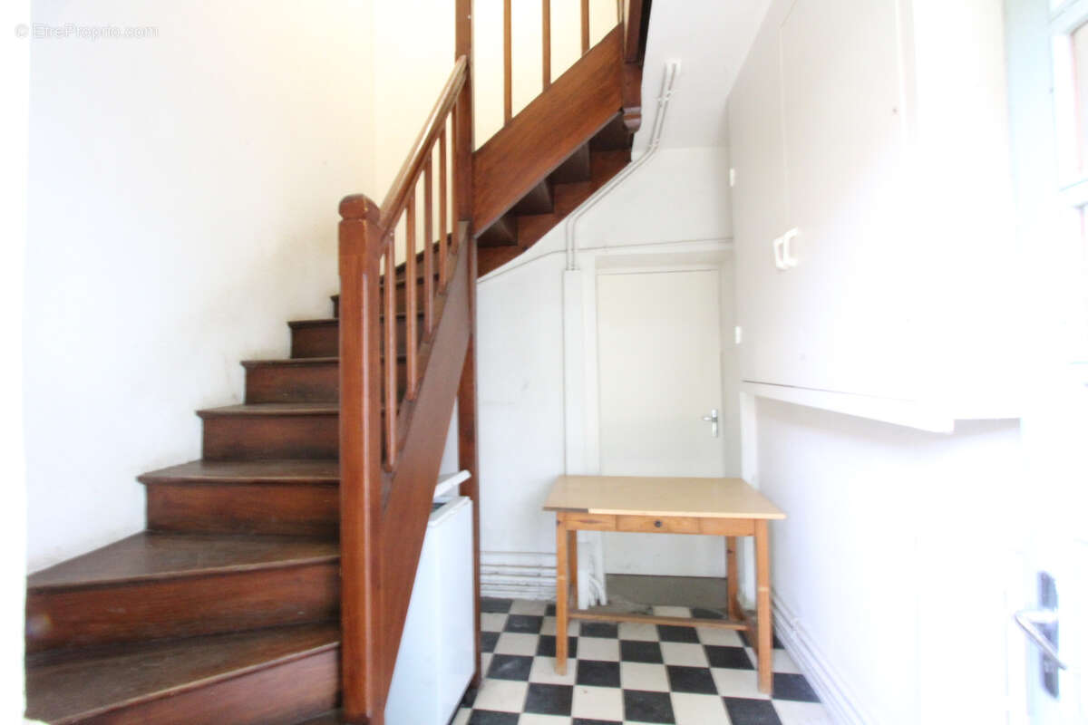 Appartement à LA CHARITE-SUR-LOIRE