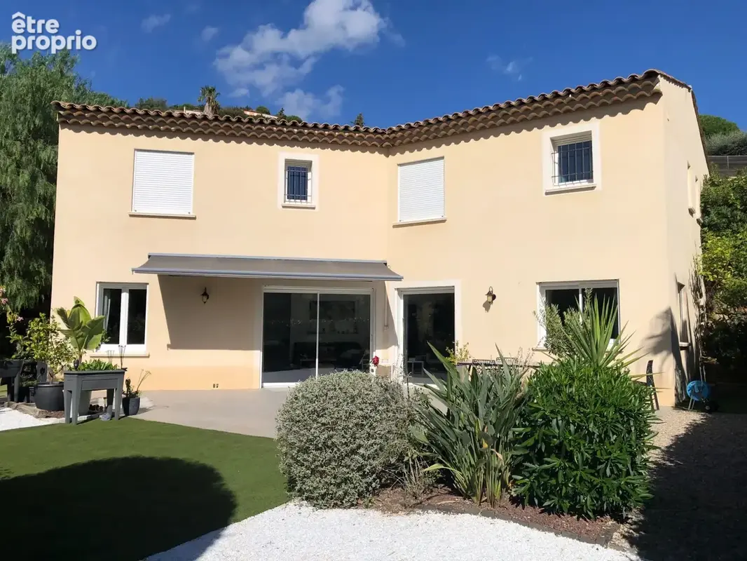 Maison à CAVALAIRE-SUR-MER