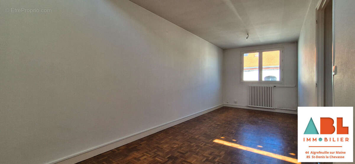 Appartement à AIGREFEUILLE-SUR-MAINE