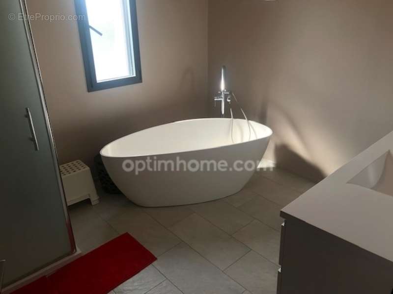 Maison à GLOS-SUR-RISLE